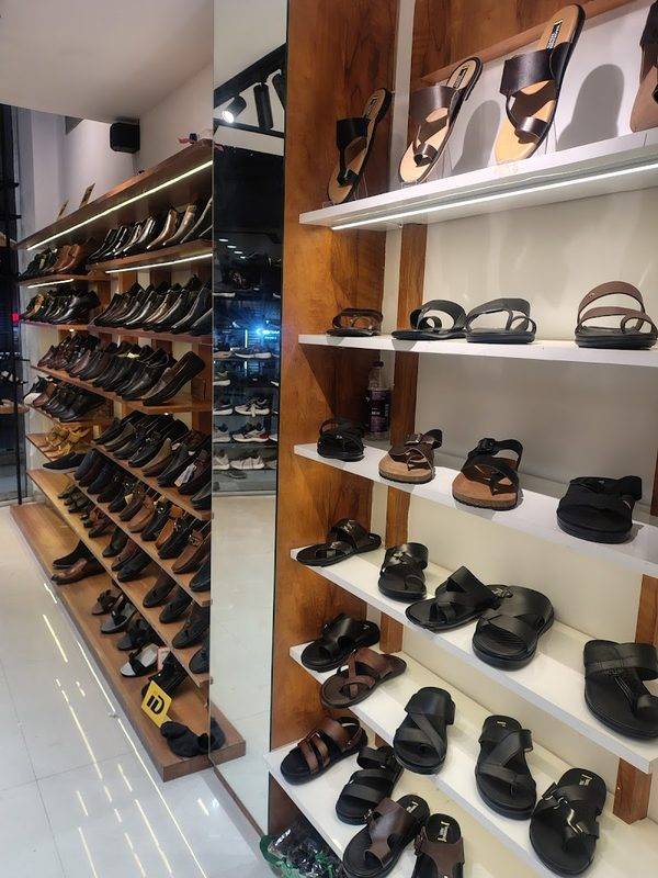 Shoe Carnival